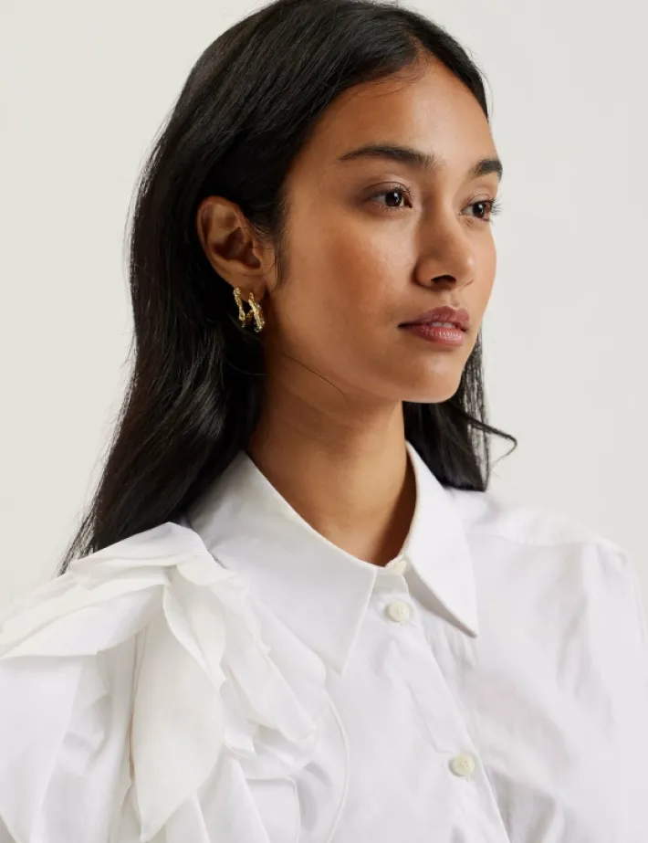 allai_oversized_corsage_d_3.webp Allai Oversized Corsage Detail Cotton Shirt<Ted Baker Outlet