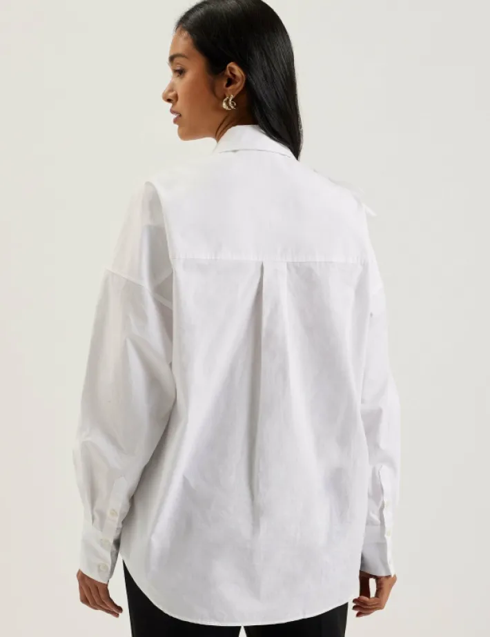allai_oversized_corsage_d_4.webp Allai Oversized Corsage Detail Cotton Shirt<Ted Baker Outlet
