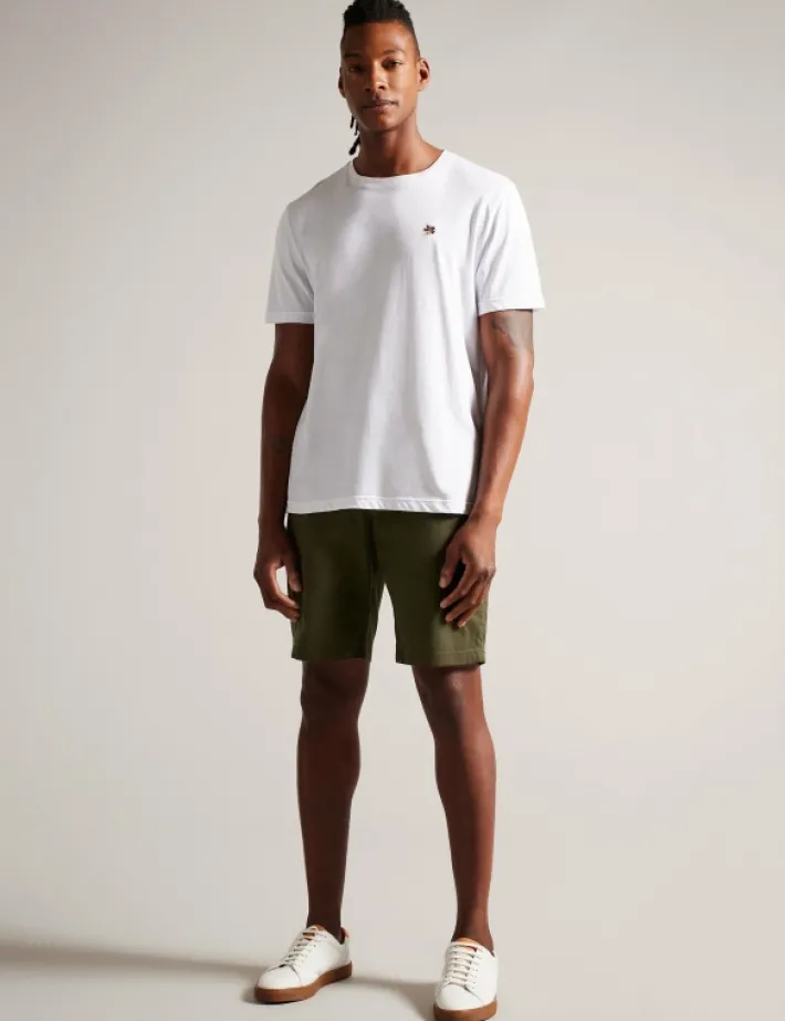 alscot_chino_short_0-8.webp Alscot Chino Short<Ted Baker Shop