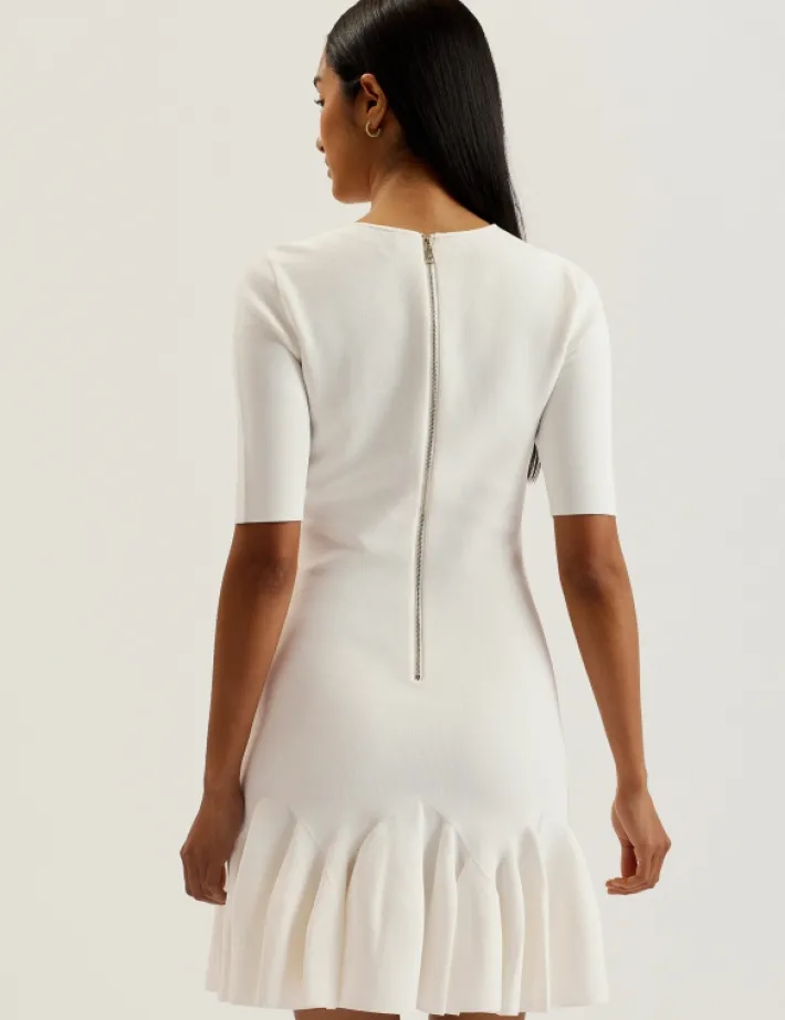alzann_pleated_hem_knitte_3-1.webp Alzann Pleated Hem Knitted Bodycon Mini Dress<Ted Baker Shop