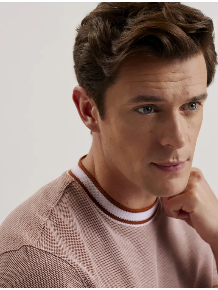 arlon_textured_stripe_det_3-1.webp Arlon Textured Stripe Detail Cotton T-Shirt<Ted Baker Clearance