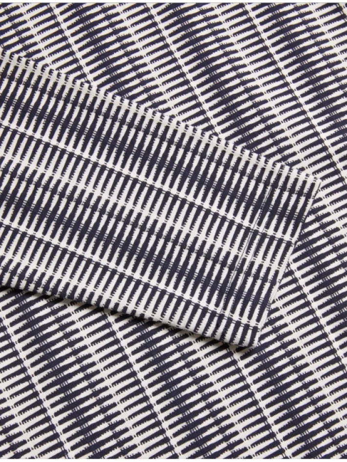 capuzzo_long_sleeve_geo_s_4.webp Capuzzo Long Sleeve Geo Stripe Zip Polo Shirt<Ted Baker Online