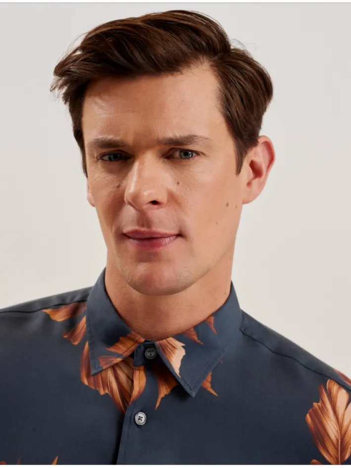 coltons_leaf_print_long_s_1.webp Coltons Leaf Print Long Sleeve Lyocell Shirt<Ted Baker Best Sale