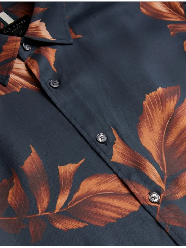coltons_leaf_print_long_s_2.webp Coltons Leaf Print Long Sleeve Lyocell Shirt<Ted Baker Best Sale