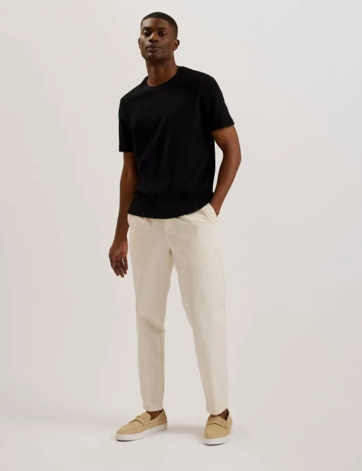 curlys_short_sleeve_textu_3.webp Curlys Short Sleeve Textured T-shirt<Ted Baker Best Sale