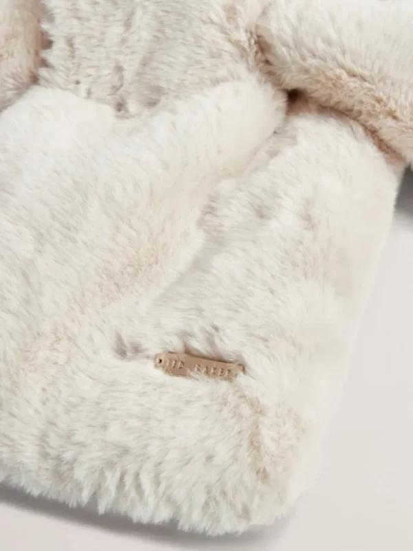 Emaaaas Faux Fur Loop-Through Stole Scarf<Ted Baker Online