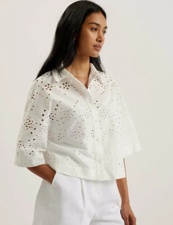 kilkis_broderie_cropped_s_1.webp Kilkis Broderie Cropped Shirt<Ted Baker Store