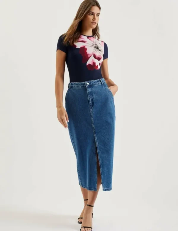 Louannn Placement Print Crew Neck Fitted T-Shirt<Ted Baker New