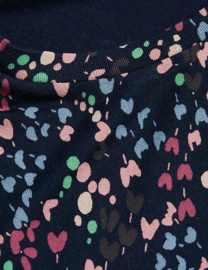 remanaa_heart_printed_fit_5.webp Remanaa Heart Printed Fitted Tee<Ted Baker Online