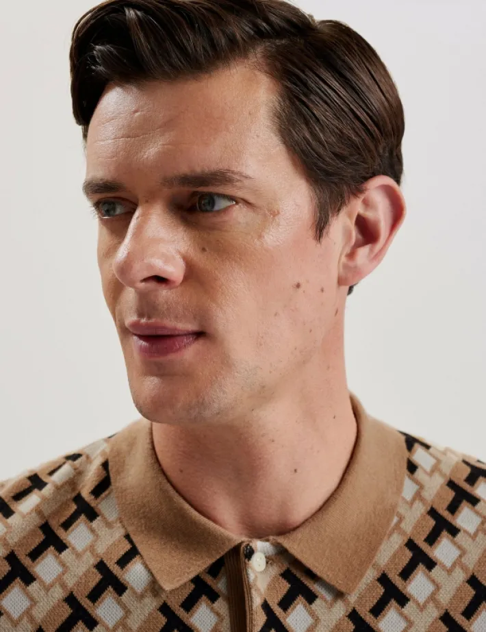 seferry_interlocking_t_ja_3.webp Seferry Interlocking T Jacquard Knitted Polo Shirt<Ted Baker Store
